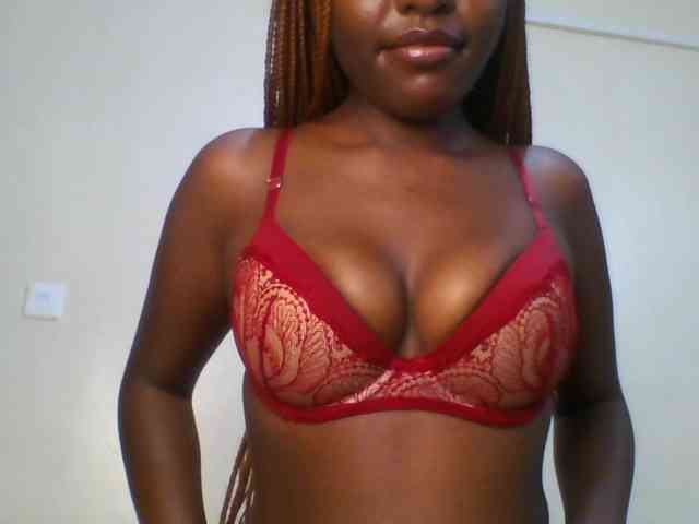 Leslie-ann webcam