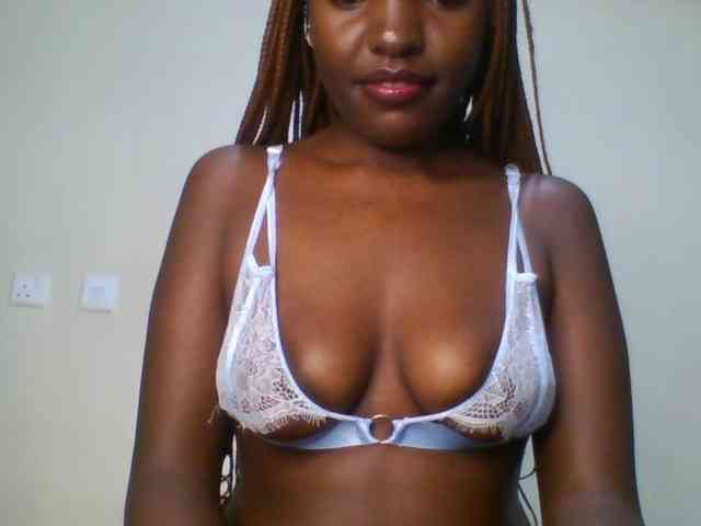 Leslie-ann webcam