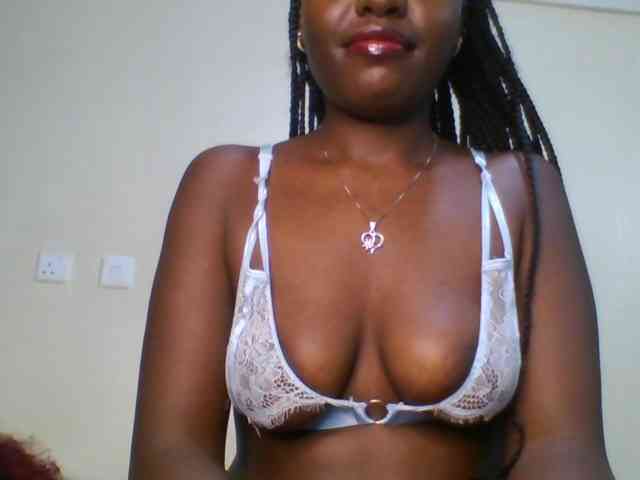 Leslie-ann webcam