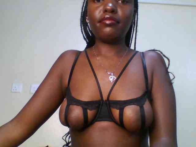 Leslie-ann webcam