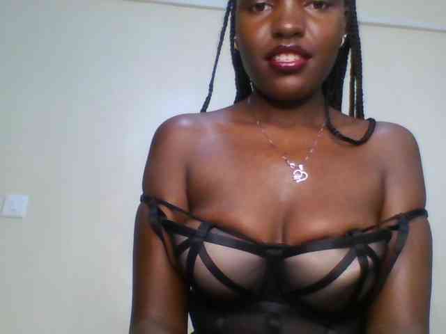 Leslie-ann webcam