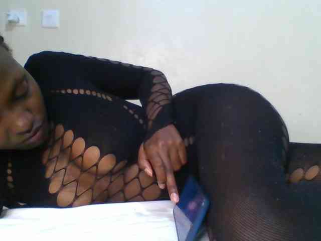 Leslie-ann webcam