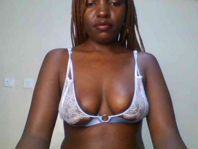 Leslie-ann webcam