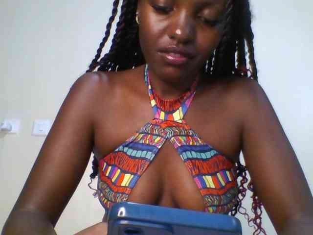 Leslie-ann webcam