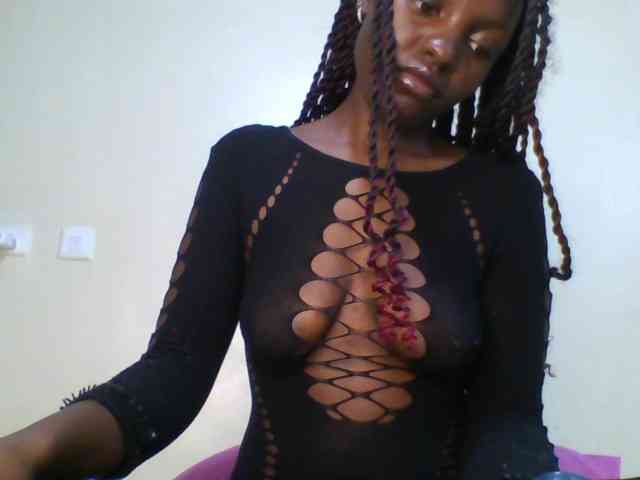 Leslie-ann webcam