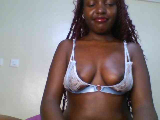 Leslie-ann webcam