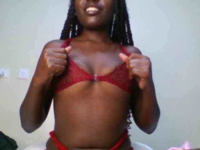 Leslie-ann webcam