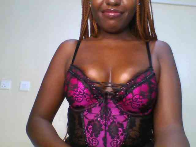Leslie-ann webcam