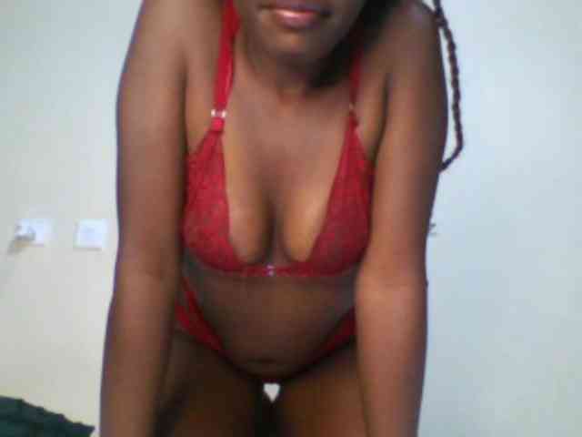 Leslie-ann webcam