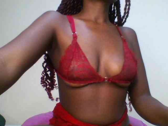 Leslie-ann webcam