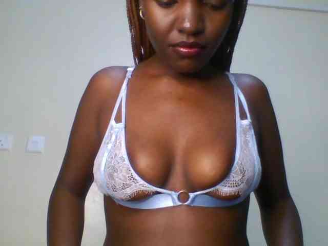 Leslie-ann webcam