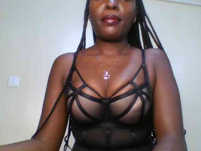Leslie-ann webcam