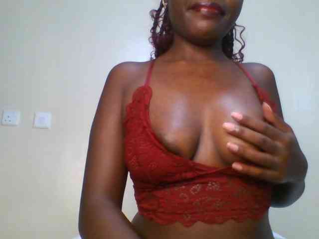 Leslie-ann webcam