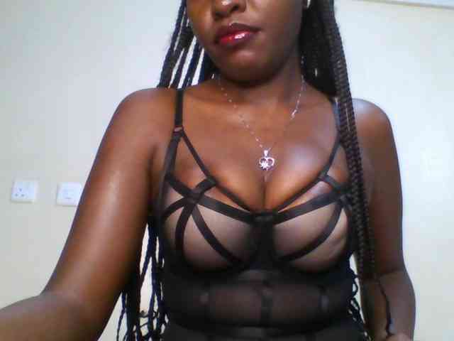 Leslie-ann webcam