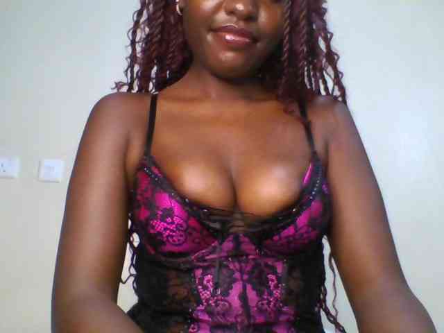 Leslie-ann webcam