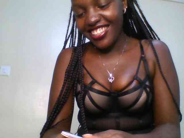 Leslie-ann webcam