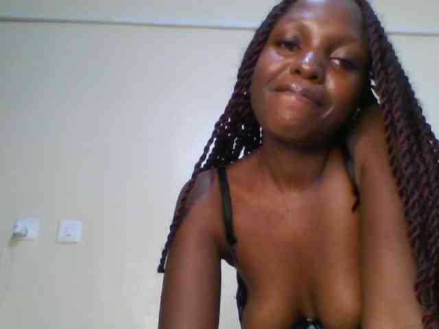 Leslie-ann webcam