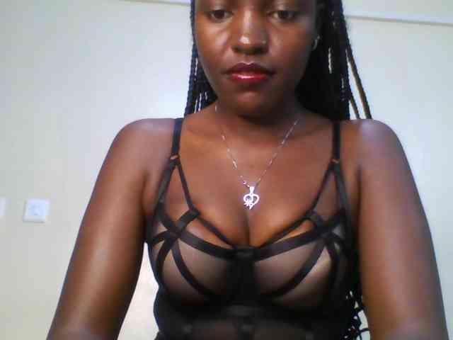 Leslie-ann webcam