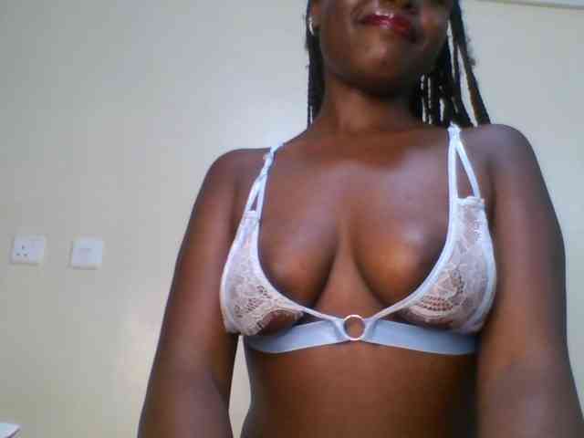 Leslie-ann webcam