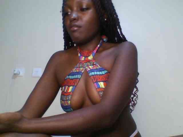 Leslie-ann webcam