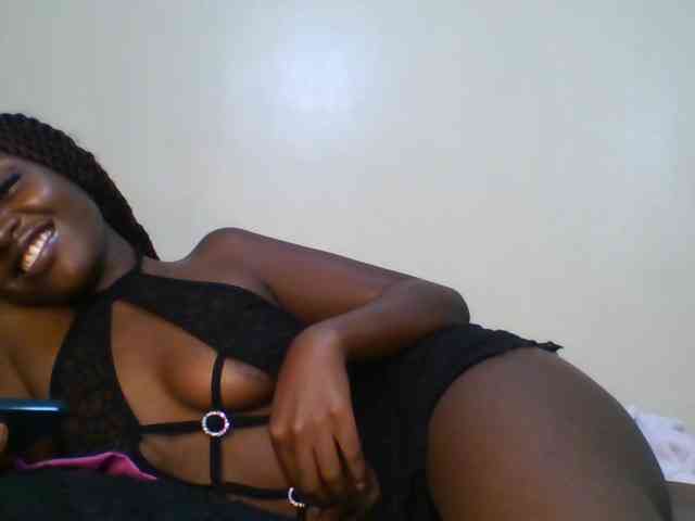 Leslie-ann webcam