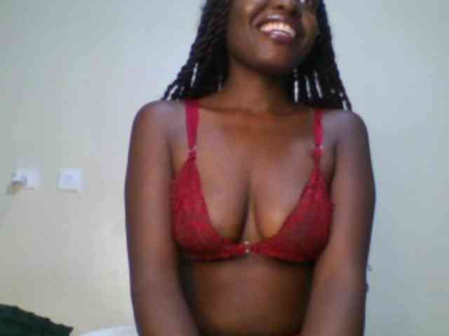 Leslie-ann webcam