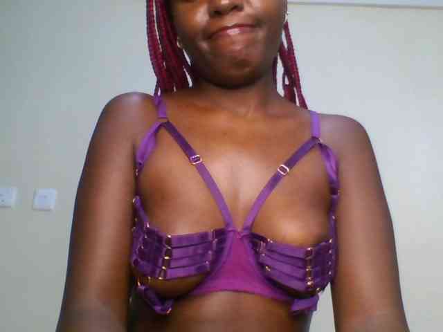Leslie-ann webcam