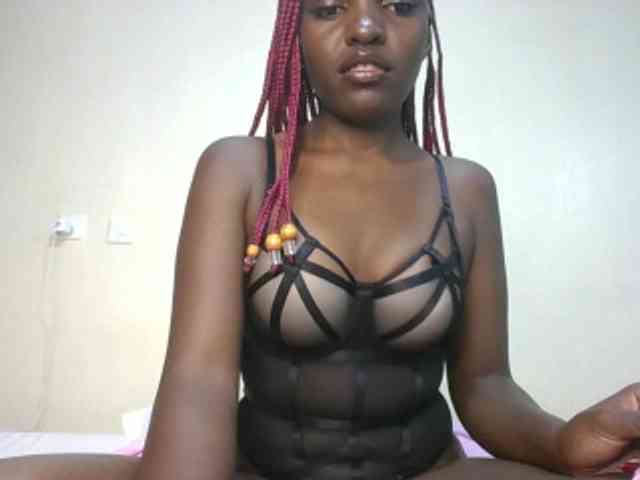 Leslie-ann webcam