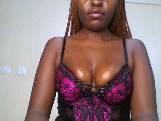 Leslie-ann webcam