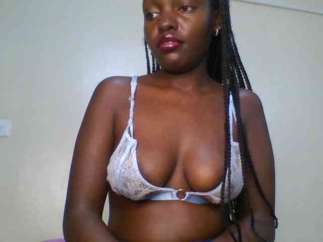 Leslie-ann webcam