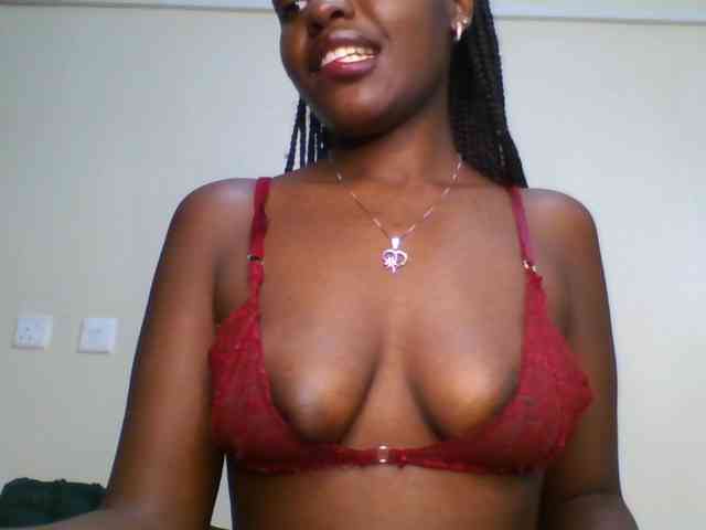 Leslie-ann webcam