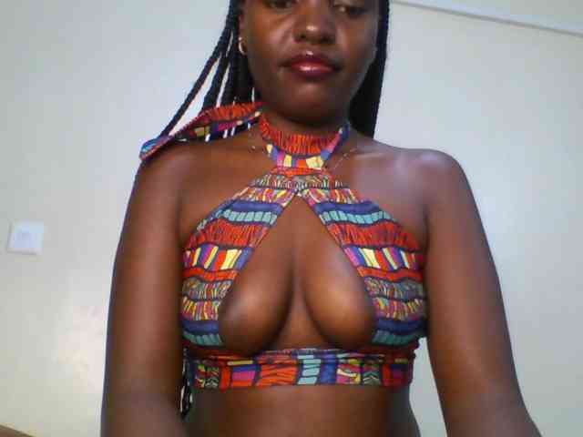 Leslie-ann webcam