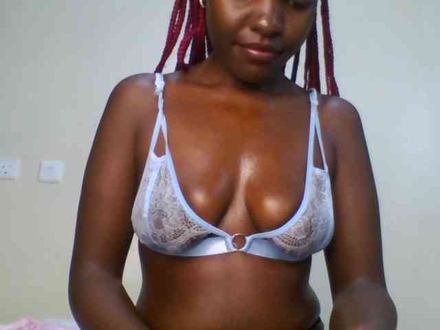 Leslie-ann webcam