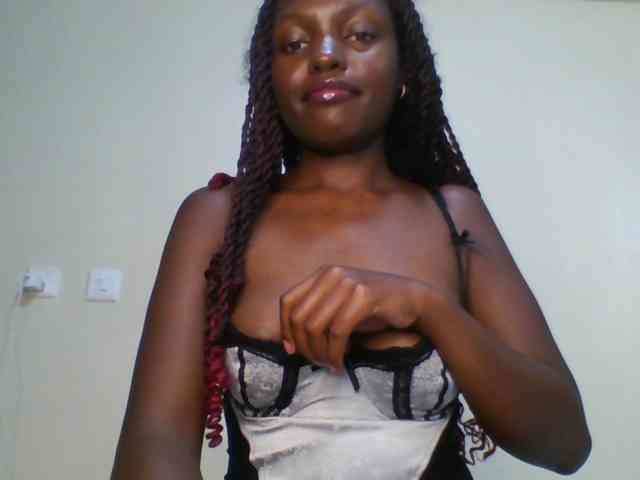 Leslie-ann webcam