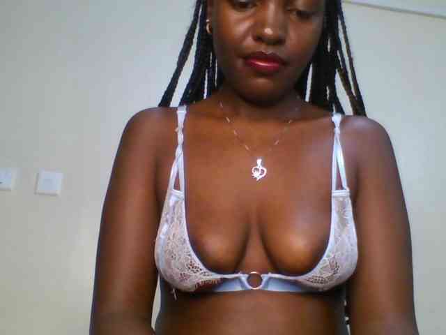 Leslie-ann webcam