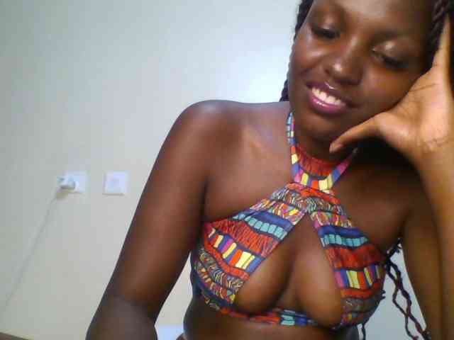Leslie-ann webcam