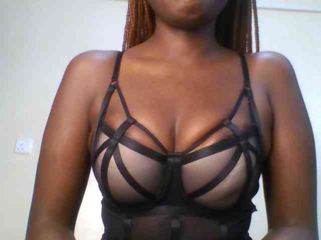 Leslie-ann webcam