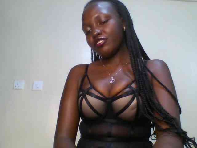 Leslie-ann webcam