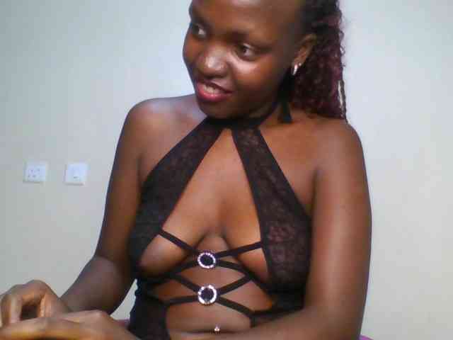 Leslie-ann webcam