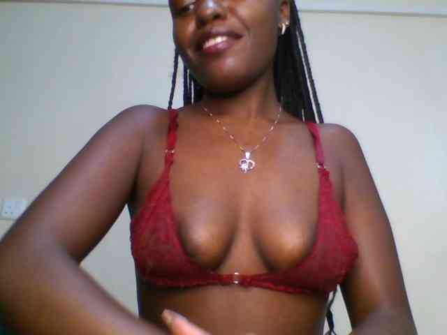 Leslie-ann webcam