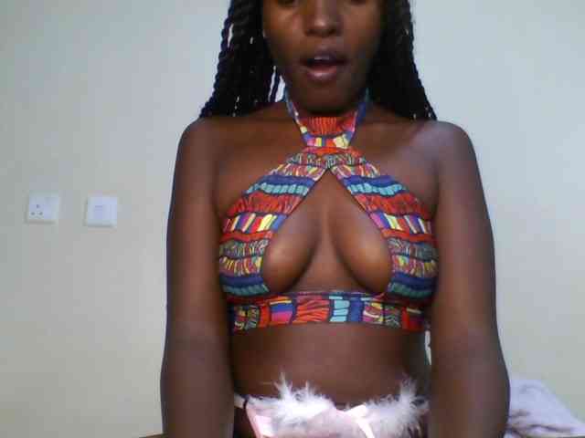 Leslie-ann webcam