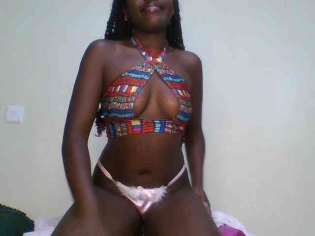 Leslie-ann webcam
