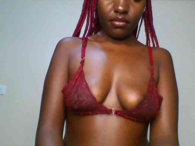 Leslie-ann webcam