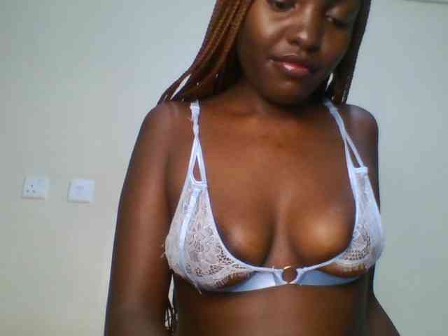 Leslie-ann webcam