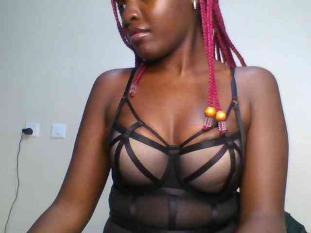Leslie-ann webcam