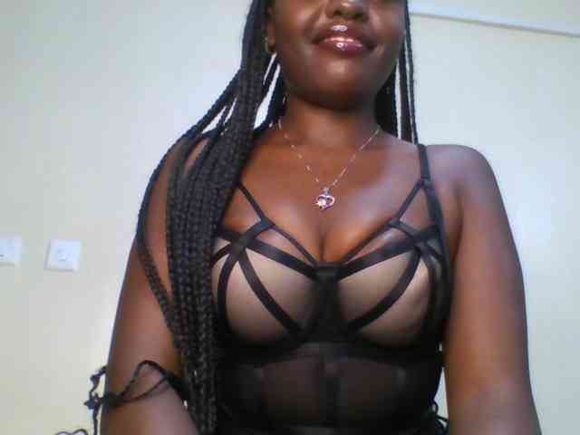 Leslie-ann webcam