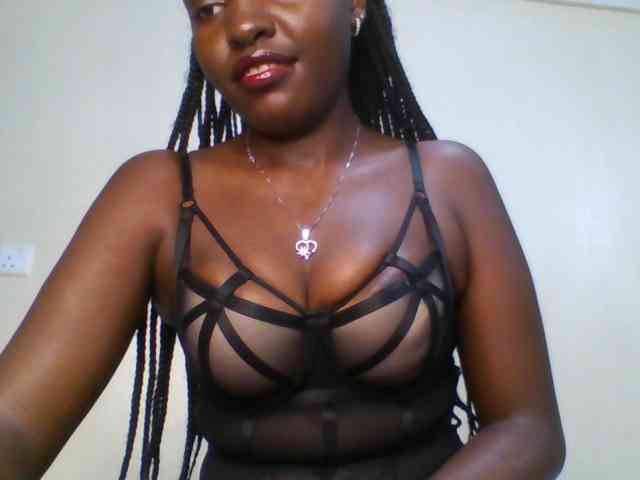 Leslie-ann webcam