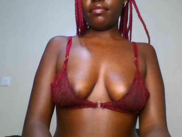 Leslie-ann webcam