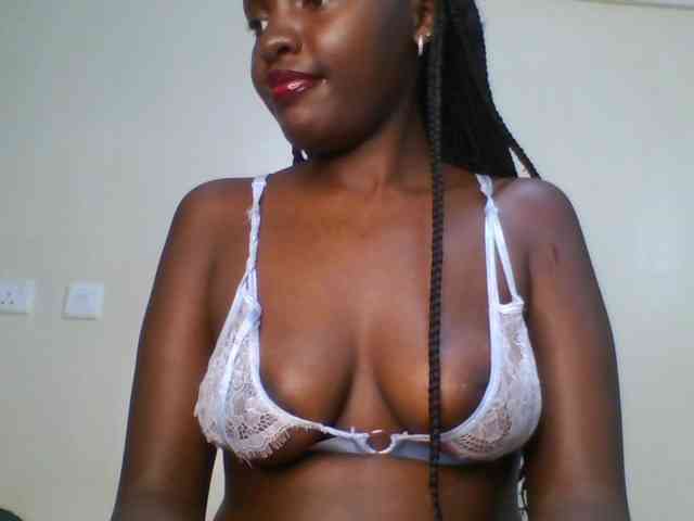 Leslie-ann webcam
