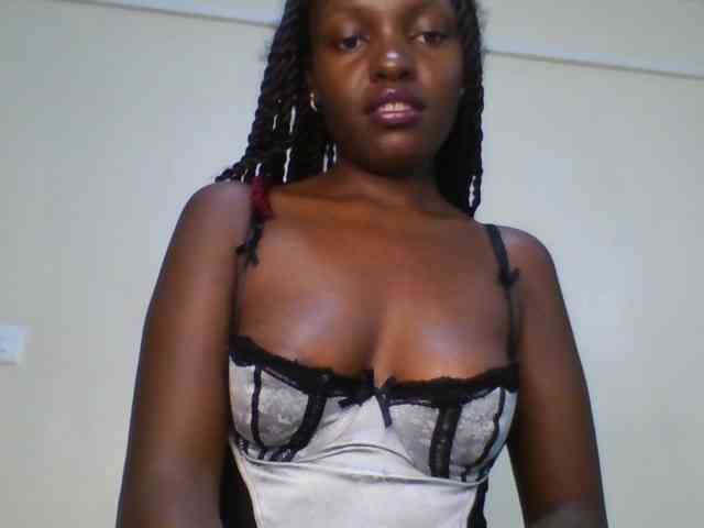 Leslie-ann webcam